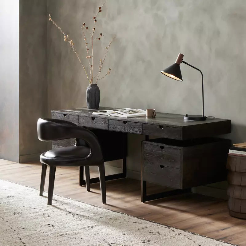 Tables & Desks