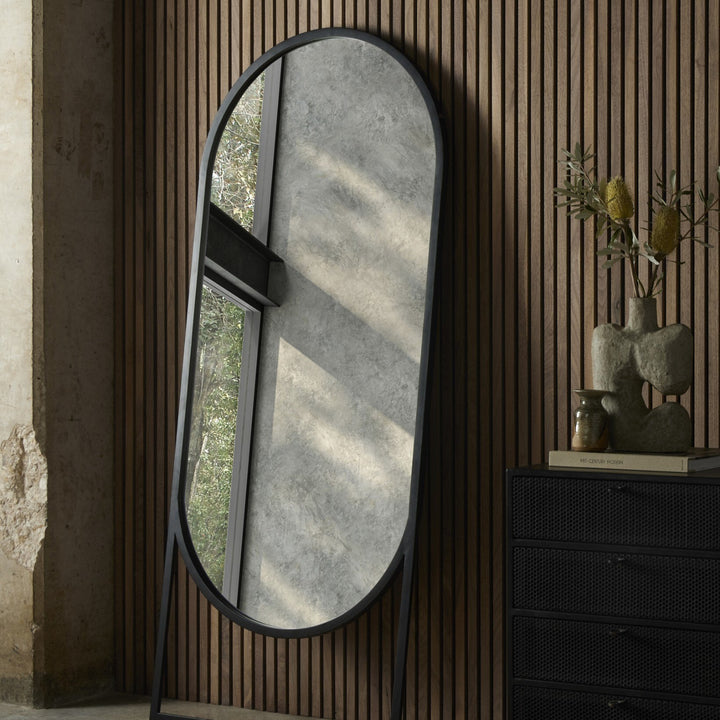 COURTNEY FLOOR MIRROR