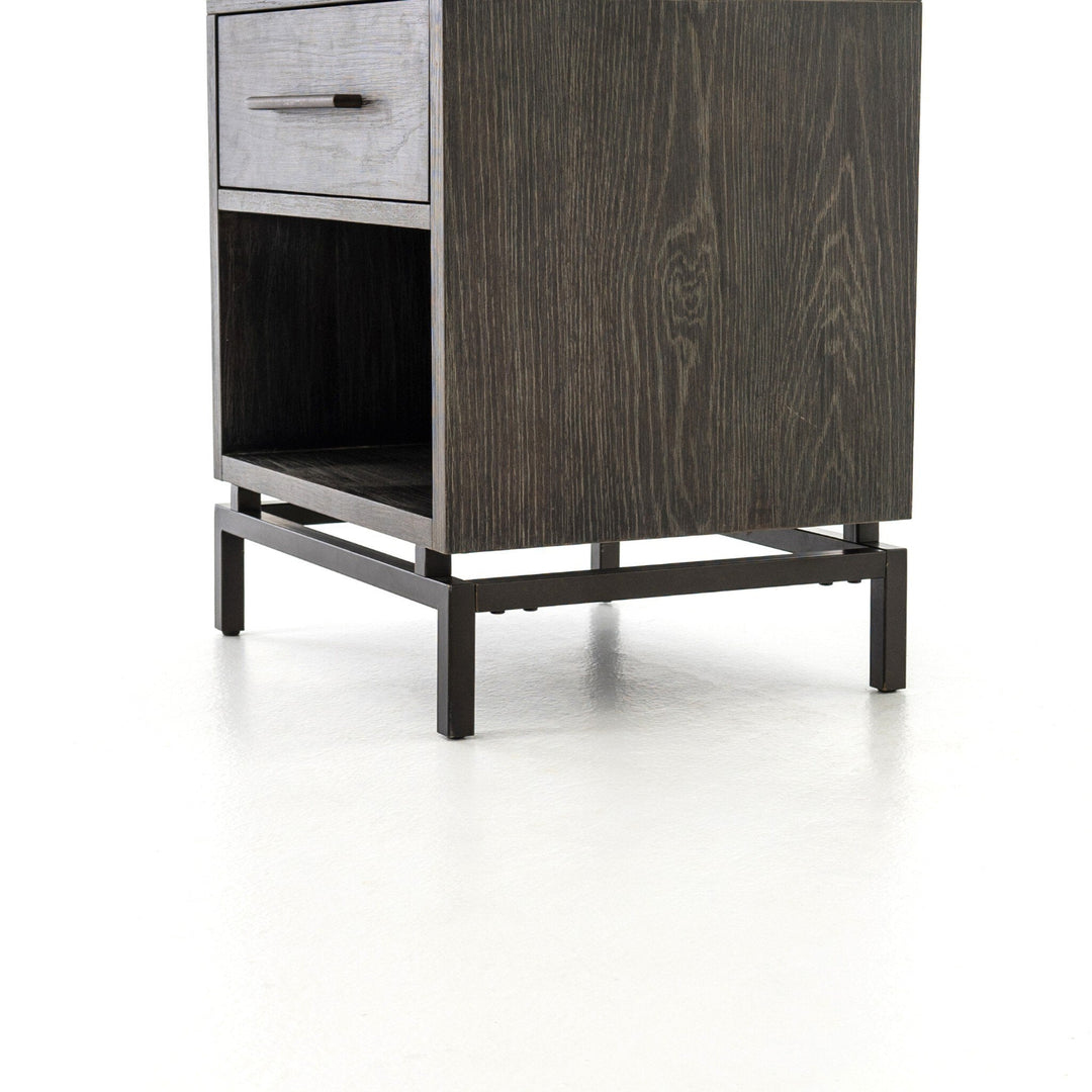 GERALD NIGHTSTAND