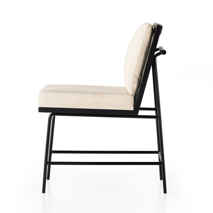HUTCH DINING CHAIR