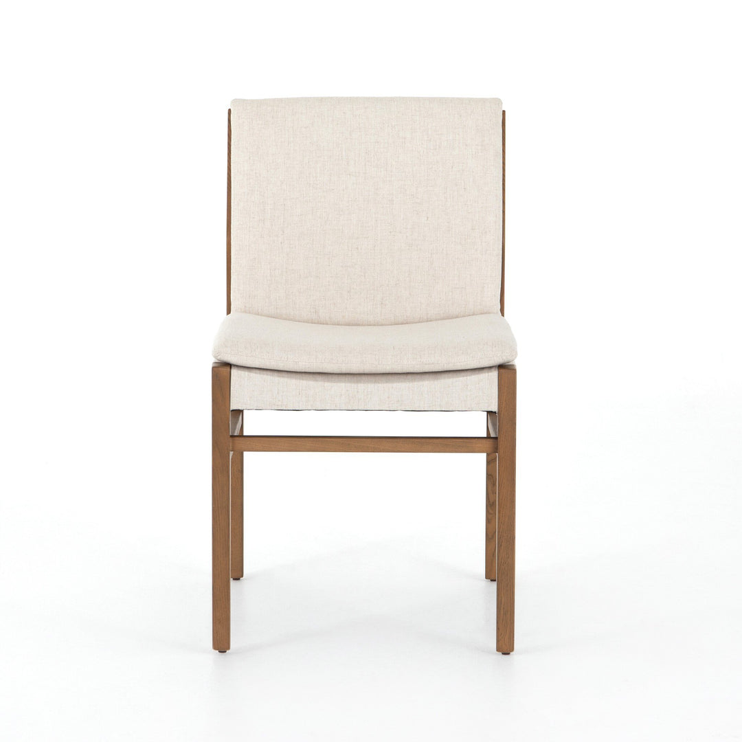 YAWNI DINING CHAIR