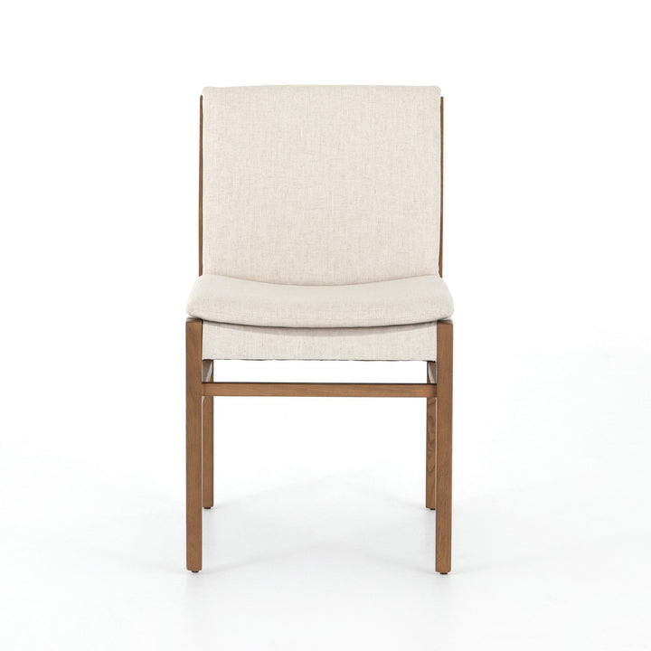YAWNI DINING CHAIR