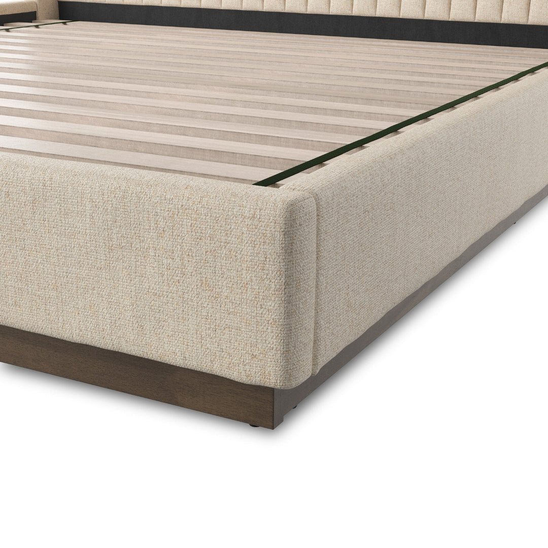 DUTTON BED