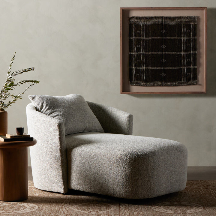 ZINNIA CHAISE LOUNGE