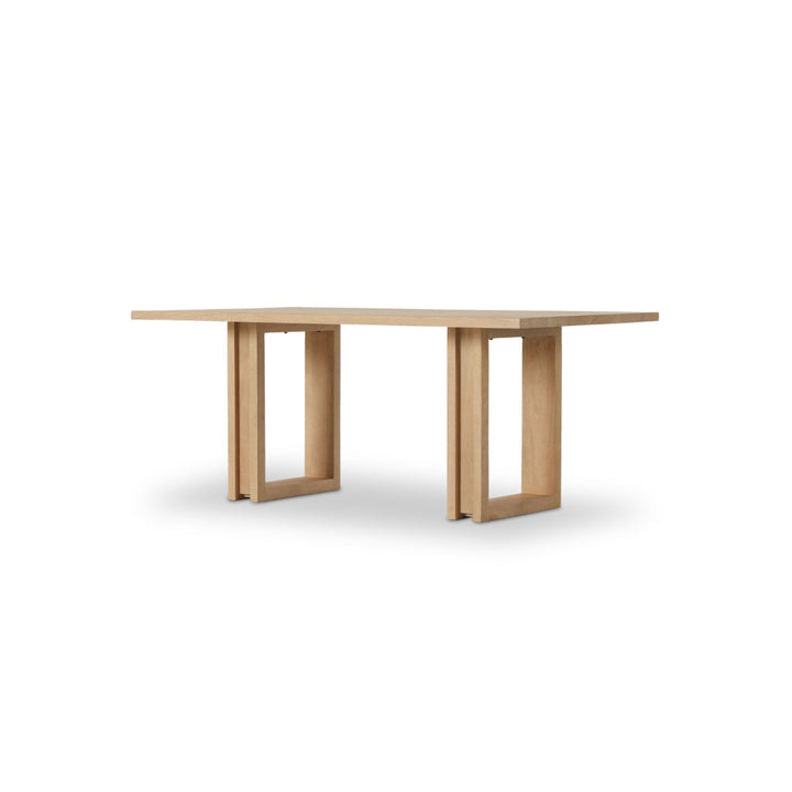 CARRY DINING TABLE