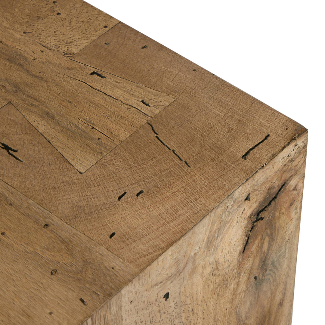 AIDEN MEDIA CONSOLE
