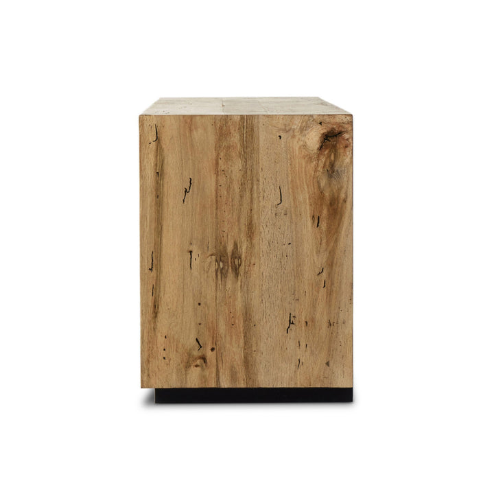 AIDEN MEDIA CONSOLE