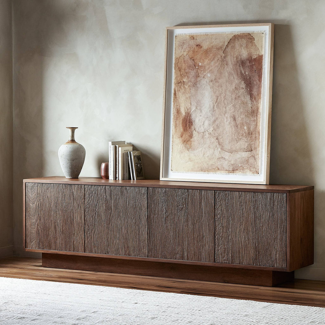 LORELAI MEDIA CONSOLE