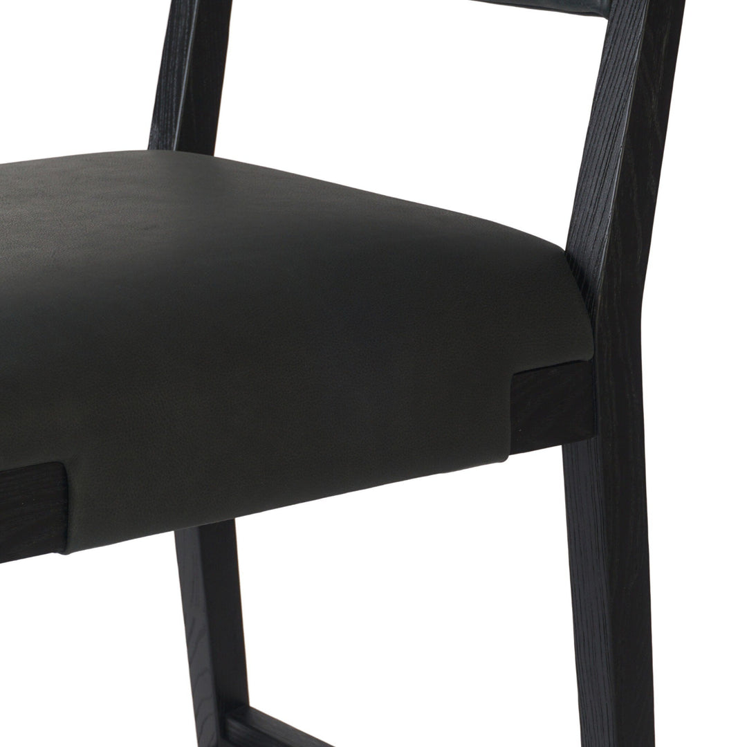LIVIE BAR + COUNTER STOOL
