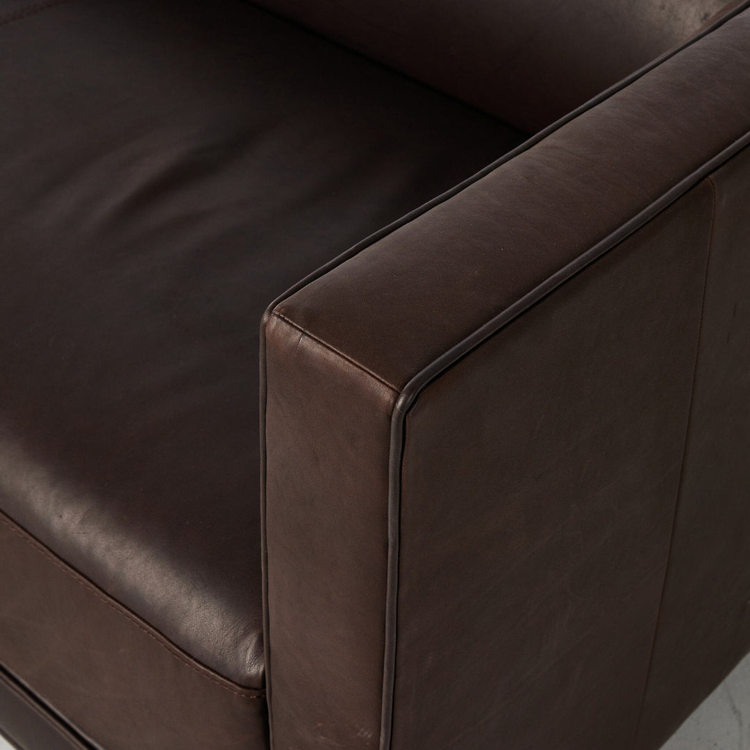 RHODA SOFA