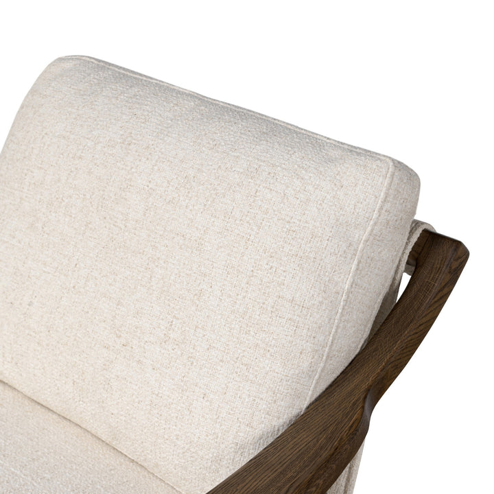 VELORA CHAIR