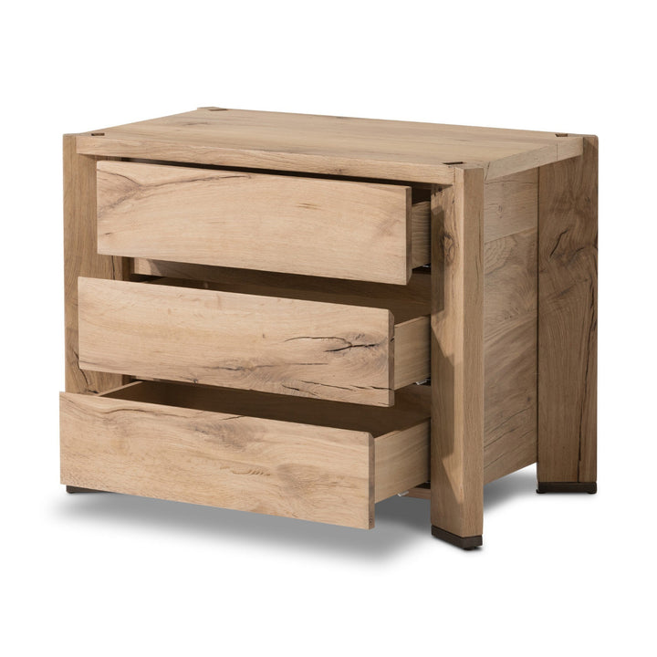 CAS NIGHTSTAND