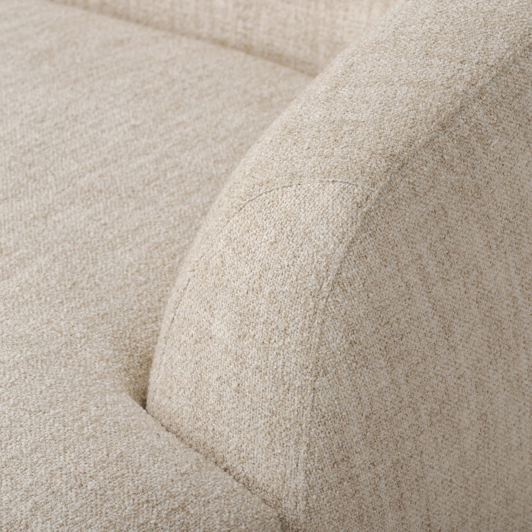 TAMMIE CHAISE