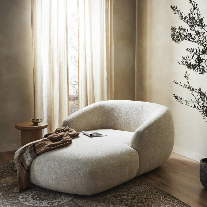 TAMMIE CHAISE