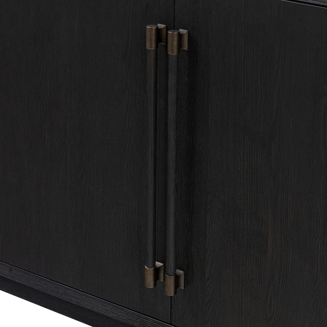 DOLLIE SIDEBOARD