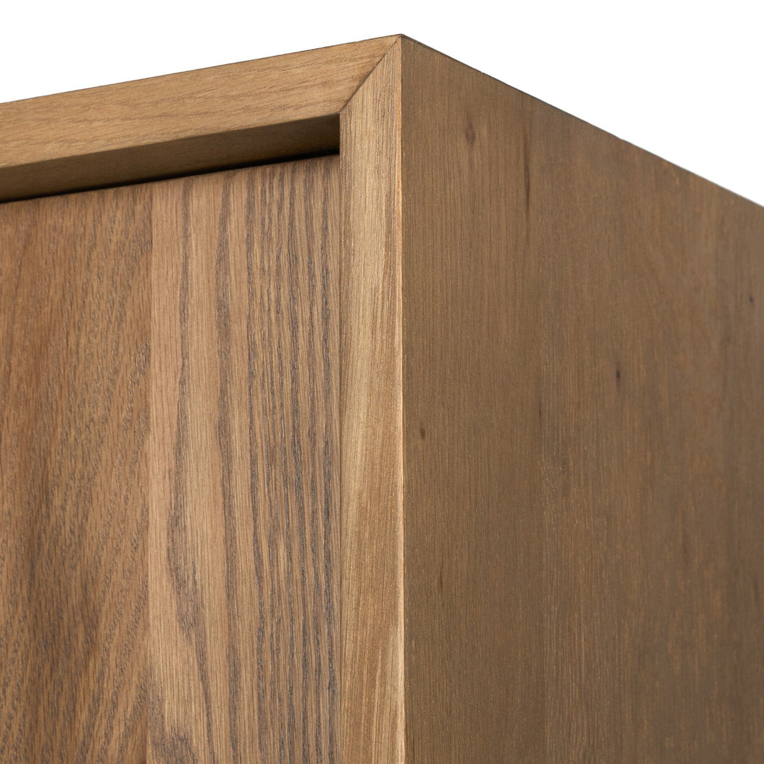 ANDREA CABINET