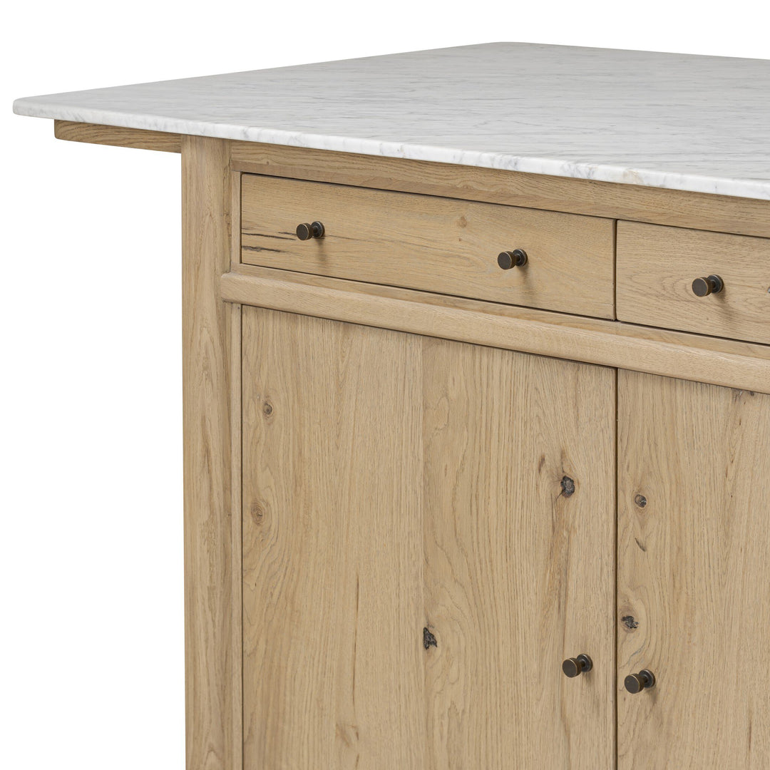 VILLA KITCHEN ISLAND