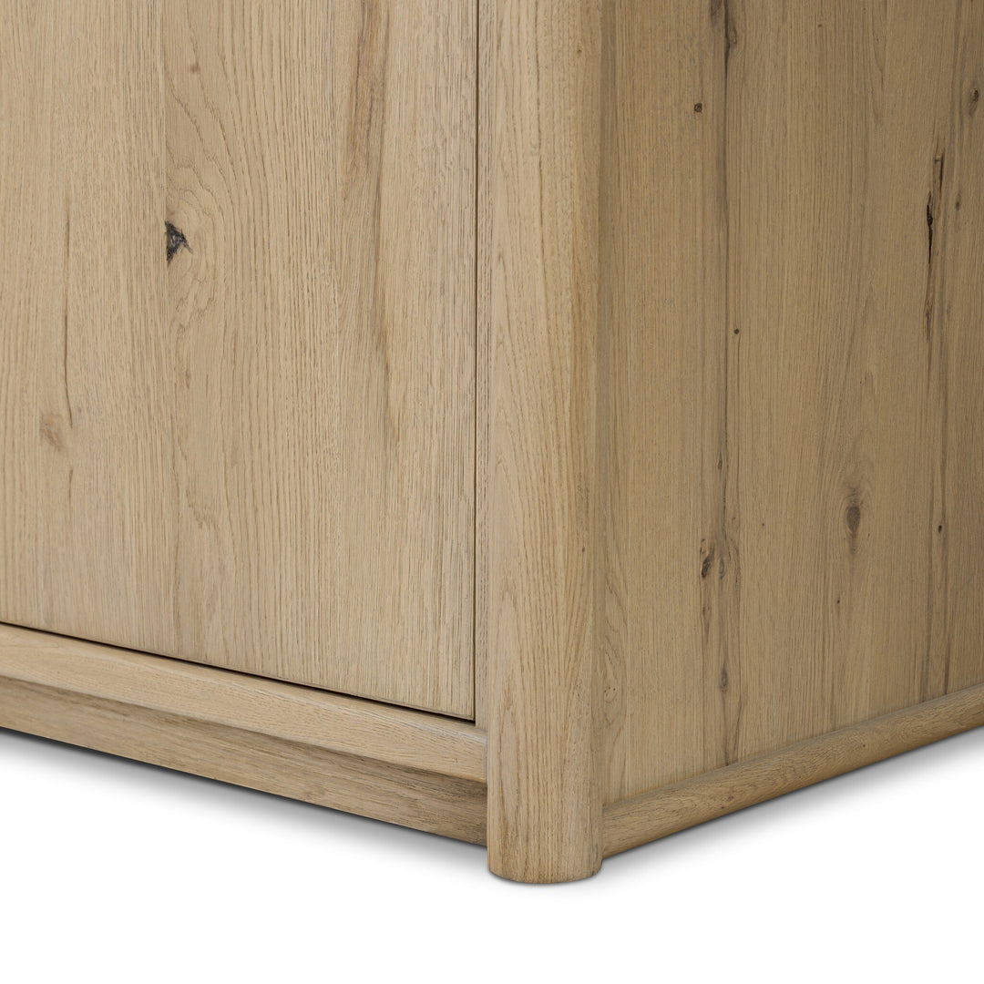 VILLA KITCHEN ISLAND