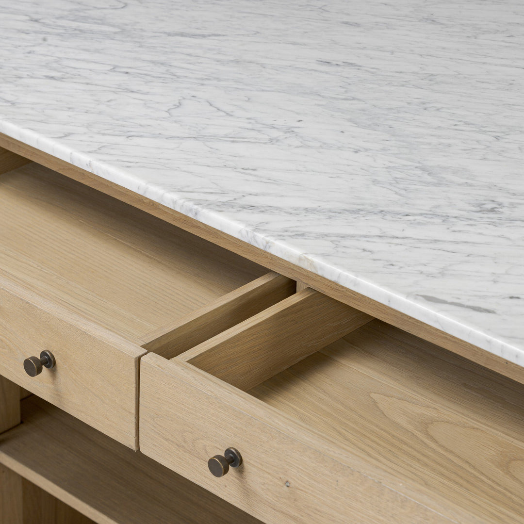VILLA KITCHEN ISLAND
