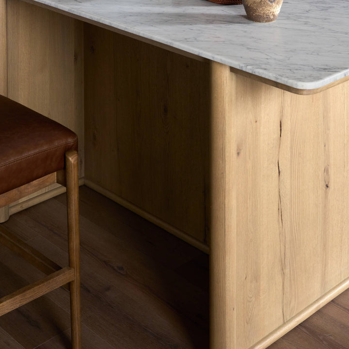VILLA KITCHEN ISLAND
