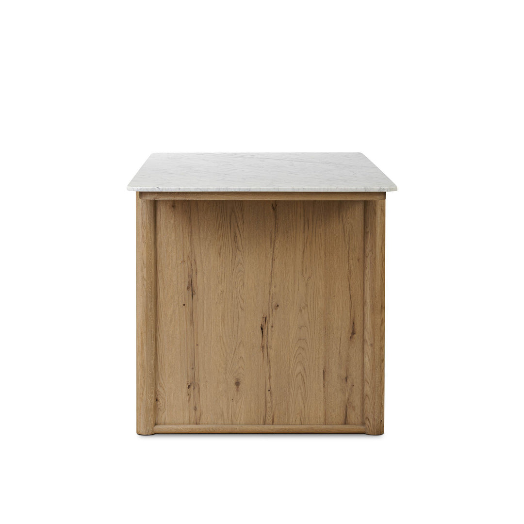 VILLA KITCHEN ISLAND