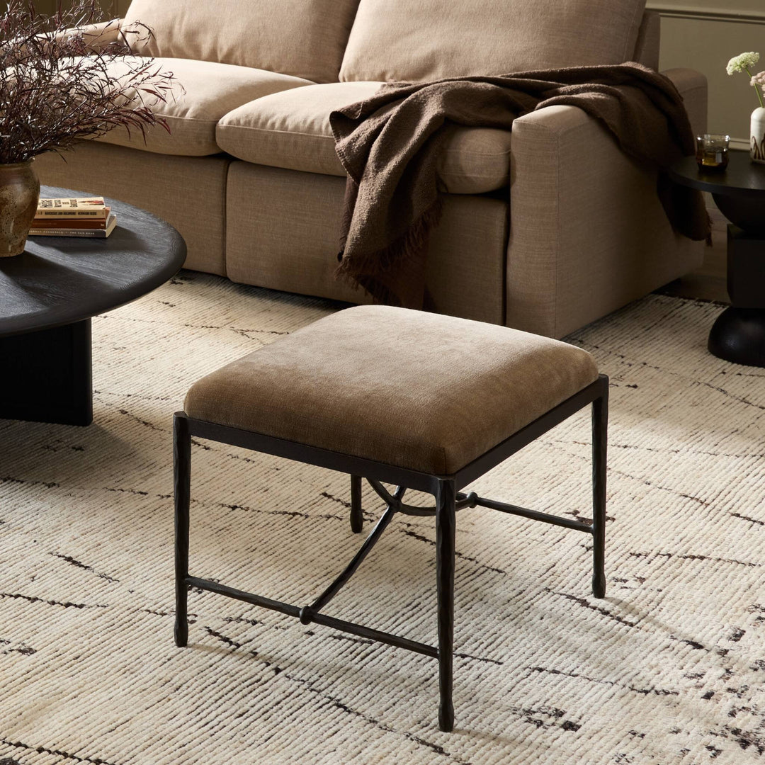 JADIE ACCENT STOOL