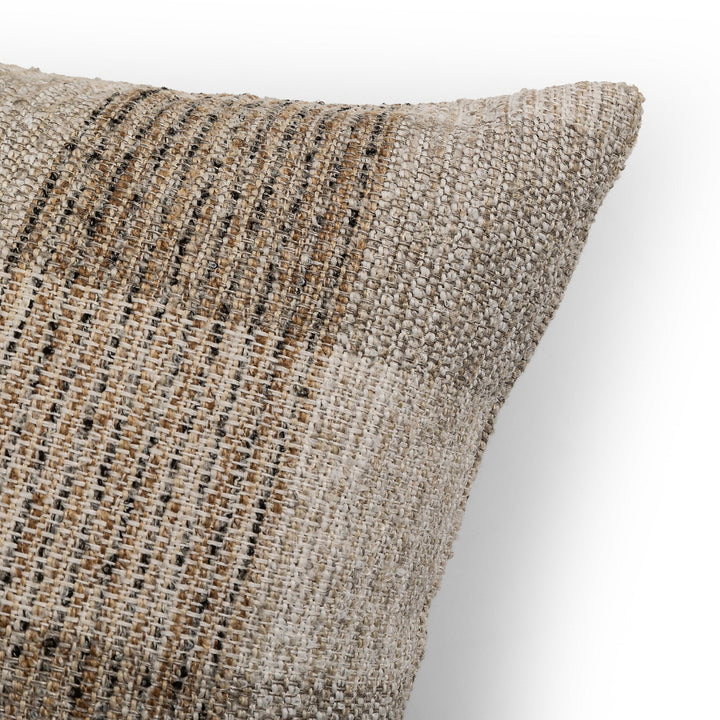 ELLIOT PILLOW