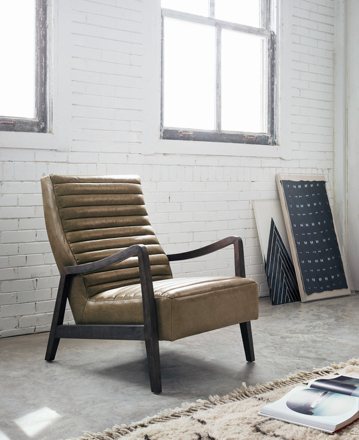 JONATHAN CHAIR