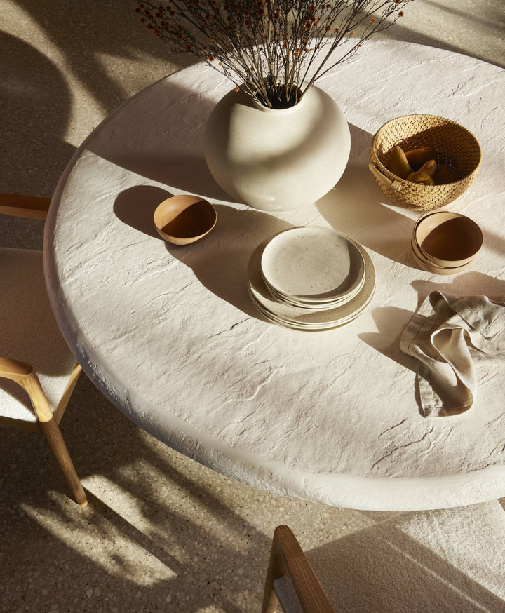 KIRBY DINING TABLE
