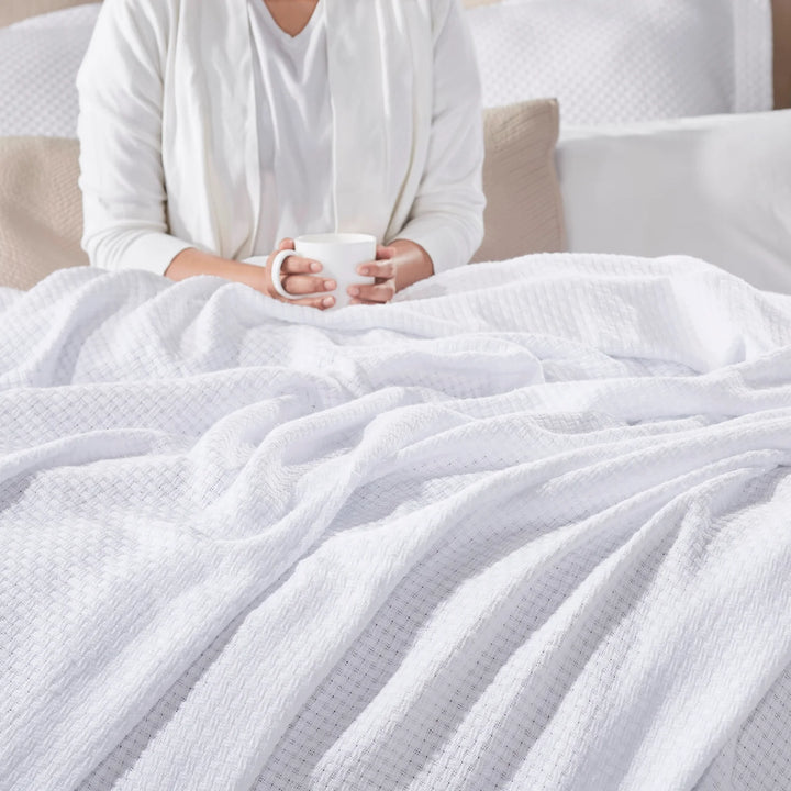HUDSON BLANKET