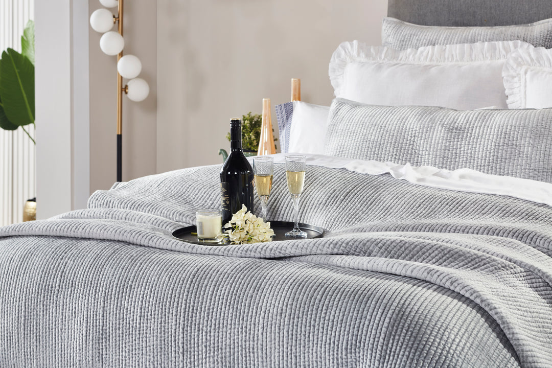 SPENCER COVERLET