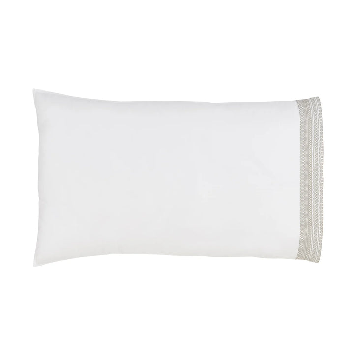 OLIVIA PILLOWCASE SET