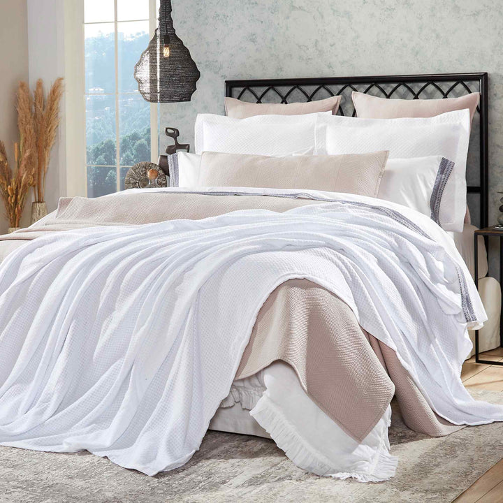 HUDSON BLANKET